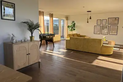 Image de Stranddistel 3 - \"Stranddistel\" vacation home with 5 residential units. . .