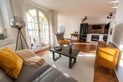 Image de Apartment Seeblick directly on the Scharmützelsee - Stylish vacation apartment with