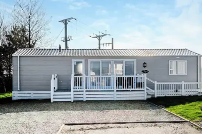 Image de 2 chambres à coucher à Looe