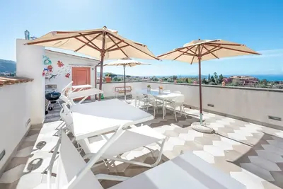 Image de Casa Andredy (A) apartment in historic 700 century building located in Meta