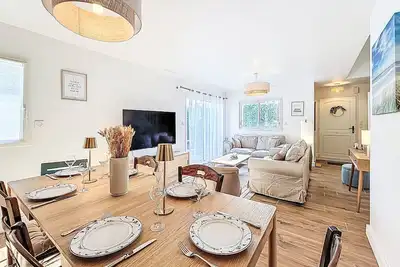 Maison Lotivy by Interhome