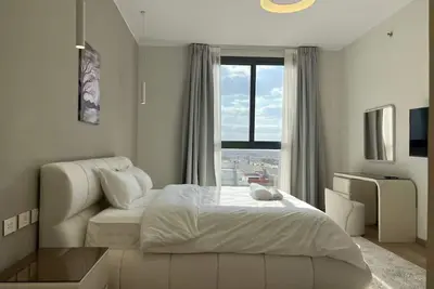 Aeon Towers Lucky Cloud #606 - nesty