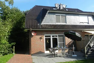 Image de Maison de vacances Hummelchens Meeresbrise avec terrasse, jardin privé et Wi-Fi