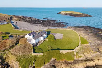 Image de Pen Bonc - sleeps 8 guests  in 4 bedrooms