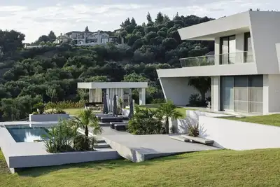 Image de Μaraviglia Ethereon Villa by RentalsPro