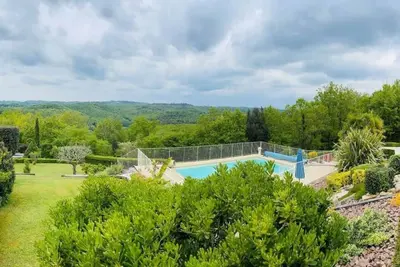 Image de Gîte * Vue imprenable * Piscine