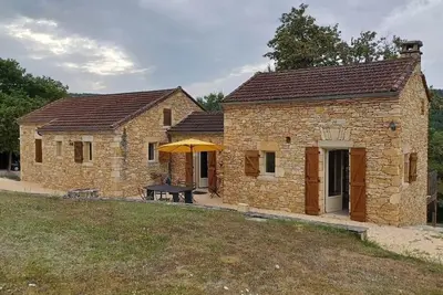 Image de Nature et calme avec piscines int/ext et Spa