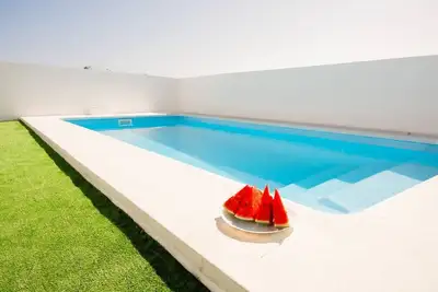 Image de Blue Nest | Sea Views | Private Pool | Bbq | Ac
