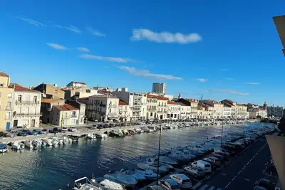 Image de Sète en couleurs Balnéo & vue canal Parking privé