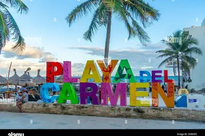 Image de 3-bedroom Penthouse Apt steps to Beach & 5th Ave in Playa del Carmen Mexico