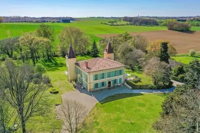 Image de Château Soules - Piscine - Lac - Calme