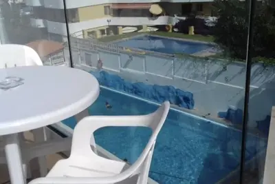 Image de Studio Confortable avec Vue sur la Piscine
