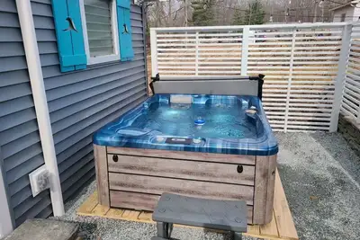 Image de Wally’s Matchbox |New|Central|Close to Beach!