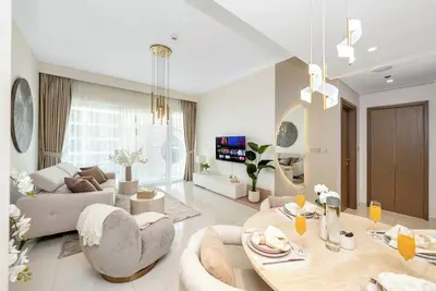Image de Luxury 1br with private Beach Access & Pool, Balcony with Sea View