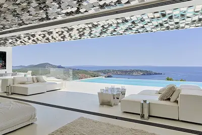 Image de Villa à San Jose avec 6 chambres à coucher, 12 couchages