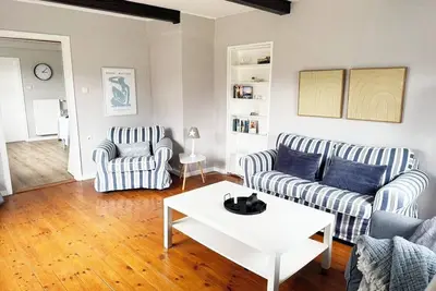 Image de The country house offers 100 m² of space for up to 4 people in 3 bedrooms and 2 bathrooms.