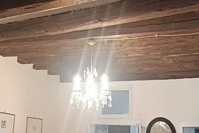 Image de Vintage house. A journey through time