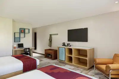 Image de Scenic Queen Room w/ Balcony & Iconic Red Rock Views – Peaceful Sedona Retreat