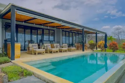 Image de New Listing • Casa Seaside • Ocean View • Private Pool