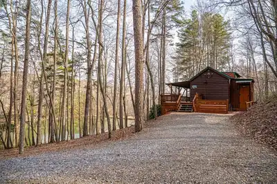 Image de Pretty Pond | Quiet | Sleeps 4