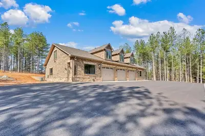 Image de Private Guest House Retreat with Private Lake! On 106 acres