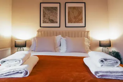 Image de Ashton 2br Escape near Historical Town Market