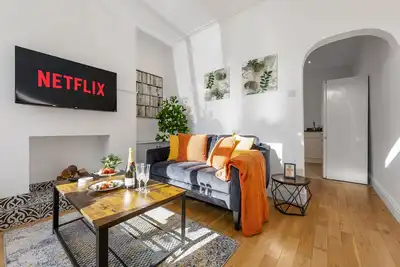 Image de Metrolink Steps Away • Fast City & Airport Links