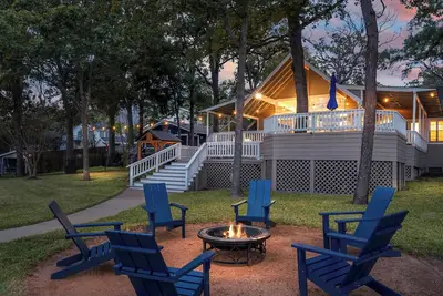 Image de Moonlight Bay Chalet-Lakefront Retreat Deep Water Boat Launch/Dock