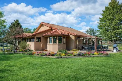 Image de B4 Ranch Full Lodge & Cabin - Sleeps 20