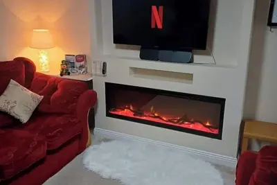 Image de 1800s Irish Cottage Escape – 5 mins walk to the village with baby amenities