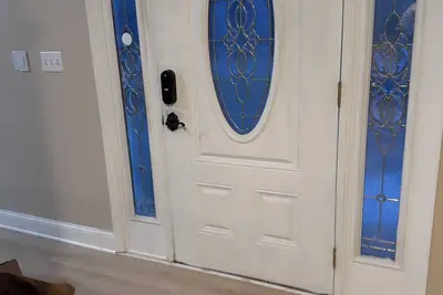 Image de Home away from Home. Enjoy a private property in a quiet neighborhood.