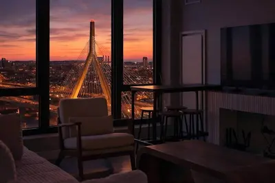 Beautiful Centrally located 3 bedroom Apt