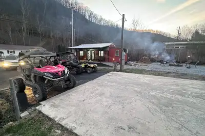 Image de Peaceful 2-bedroom cabin with Ac in charming Delbarton