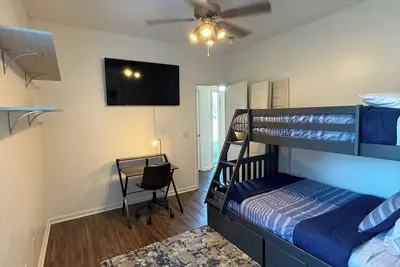 Image de 3-bedroom townhome in brilliant Pooler with cool Ac