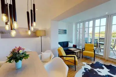 Image de Herzlich Willkommen in der wunderschönen Wohnung Bea im Kapitänshaus Thule!