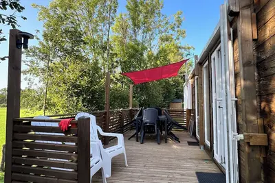 Image de Cottage bois avec terrasse vue campagne et Kota grill en option