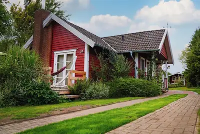 Image de Ferienhaus \"Sjö Hus\" in Köhn: Strandnah mit Sauna, Garten & Kaminofen