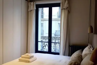 Appartement Parisien Arc De Triomphe