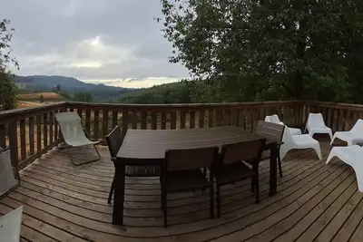 Image de Envie de détente et d'espace dans une maison familiale avec vue imprenable!