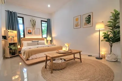 Image de Luxury Boho 2br • Near Beach • Fast WiFi • Quiet Area