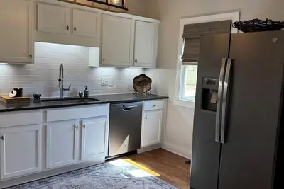 Image de Lake Oconee Townhouse • Cozy, Updated & Gated Golf Community