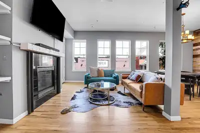 Image de 2bed 2bath Condo for long term renters in Denver, Congress Park