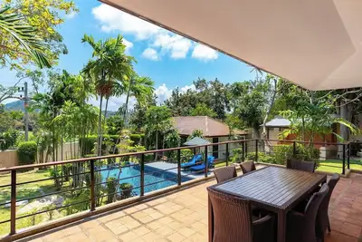Image de Tropical Eden pool villa walking distance to the beach