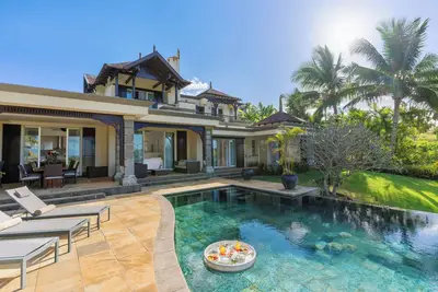 Image de Ocean-View 3-Bedroom Villa / Private Pool & Open Terrace