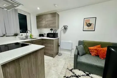 Image de Modern 1br in Heart of Restaurants & Shops