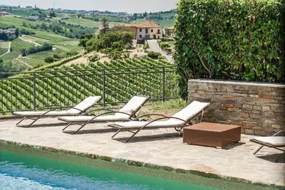 Image de La Dimora delle Langhe - Pool and private vineyard