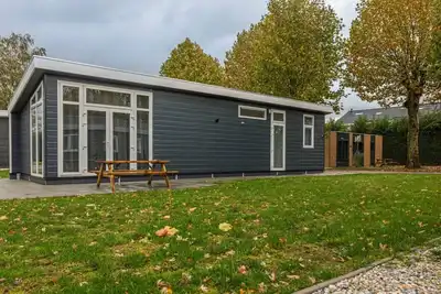 Image de Lessenaar 76| ruim en sfeervol 6 persoons chalet in Zennewijnen