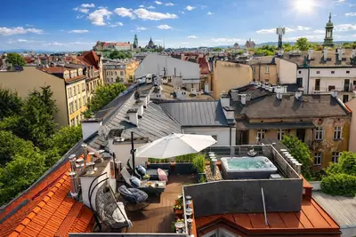 Image de Old Town Lovely Apartment Private Rooftop Jacuzzi Terrace Stars and the City Ac