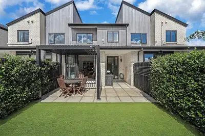 Bespoke Stays - The Point Escape