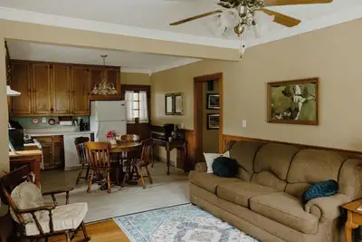 Image de Spacious 4-bedroom house in terrific Galax with Ac. Family friendly! Large yard.